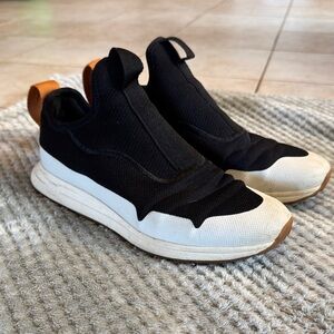 The Gail Black and White Unisex Sneakers